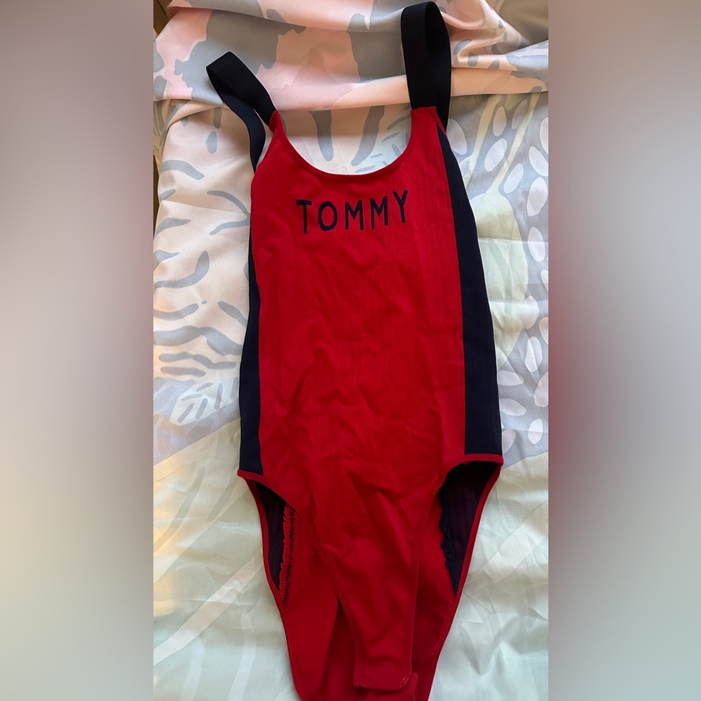 Super new Body suit Tommy Hilfiger M